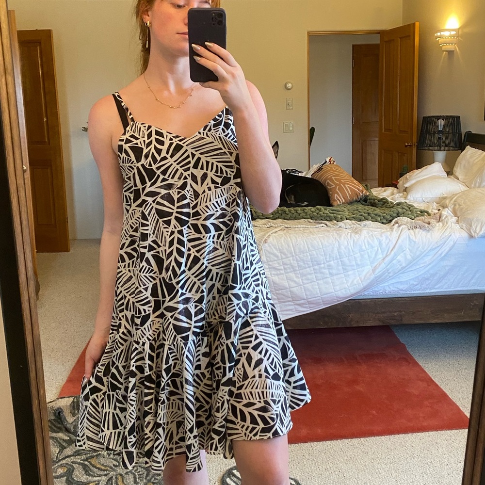 WHIT TWO dress black and white size L
